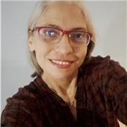 Me gusta enseñar a leer y escribir bien.